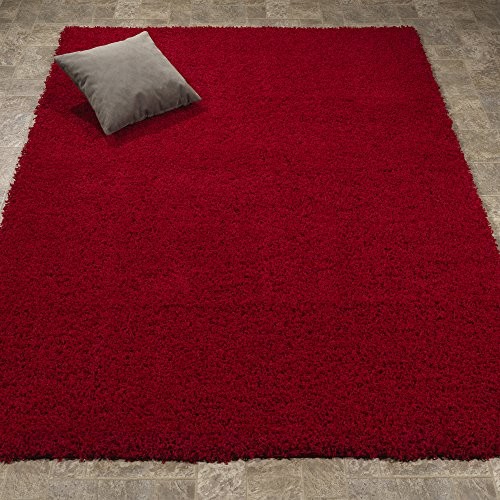 Ottomanson Soft Cozy Color Solid Shag Area Rug Contemporary Living and Bedroom Soft Shag Area Rug, Red, 5'3" L x 7'0" W