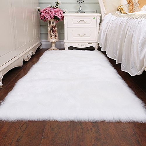 Junovo Soft Faux Sheepskin Fur Rectangle Area Rugs for Bedroom Floor Sofa Living Room, 2ft x 4ft White