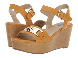 G by GUESS Women's Danna Soho Yellow 6.5 M US